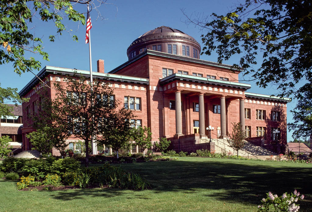 Marquette County Courthouse | SAH ARCHIPEDIA